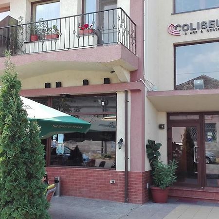 Hotel Coliseum Калафат Экстерьер фото