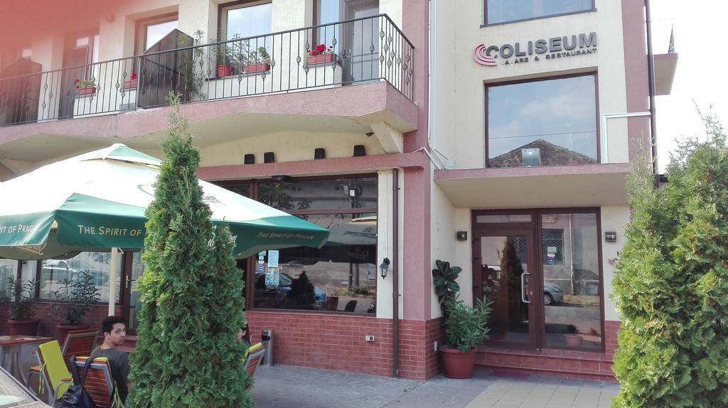 Hotel Coliseum Калафат Экстерьер фото